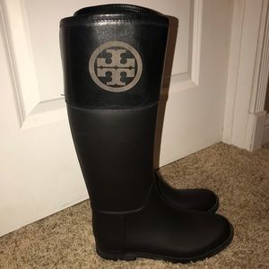 Tory Burch Classic Rain Boots - size 8